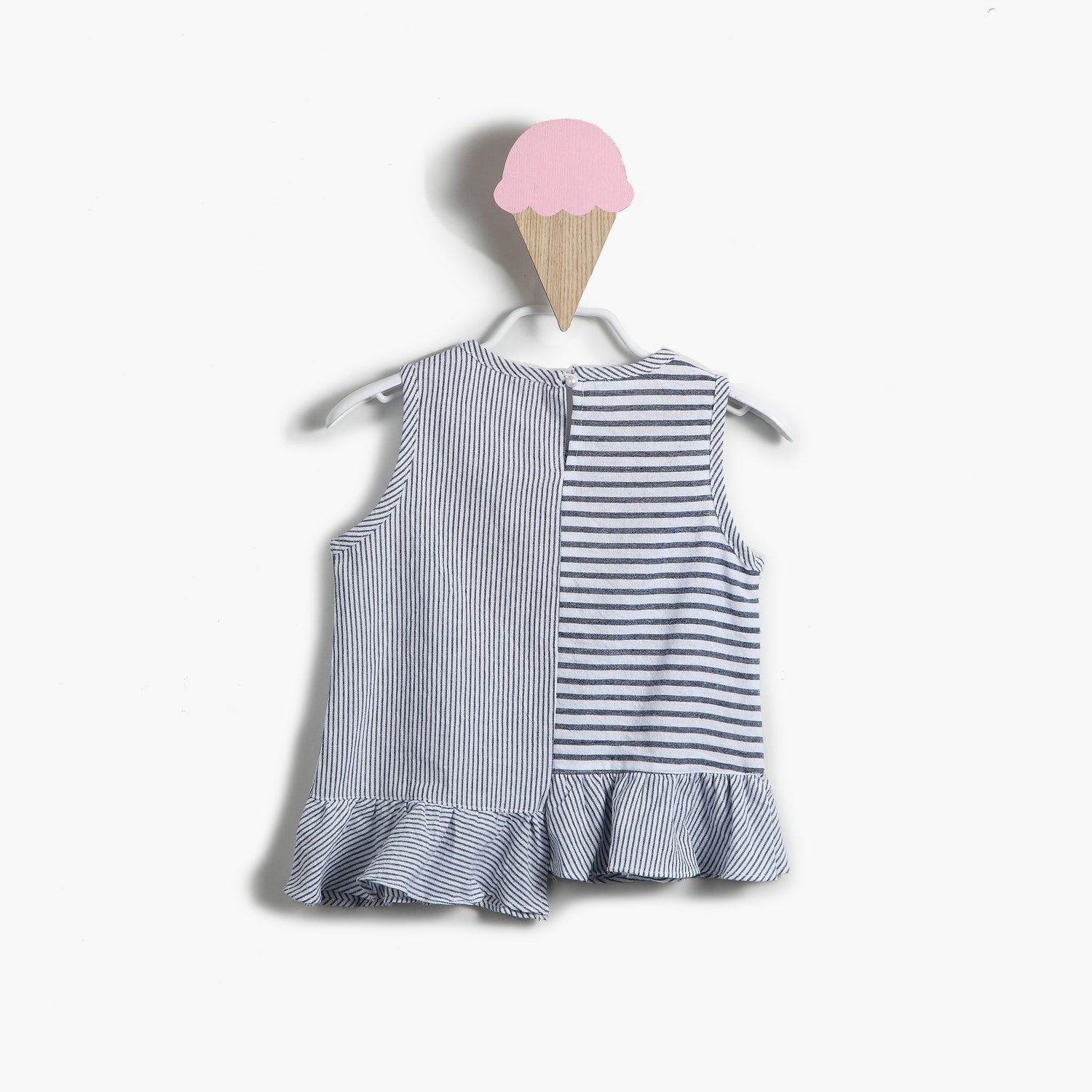 Baby Girl Sleeveless Striped Top 